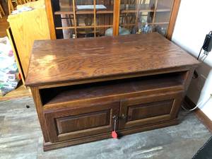 lot 141 image: WoodCraft TV Stand