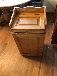 lot 171 image: Wood Trash Cabinet