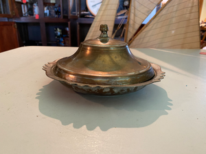 lot 157 image: Lrg Islamic Metal Serving Dish - Shaped Edge