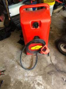 lot 722 image: 14 Gallon Fuel Container