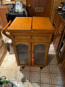 lot 233 image: Rolling Bar Cart