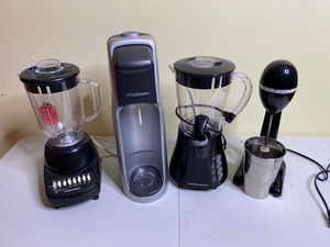 lot 241 image: Misc. Blenders and Kitchen Appliances