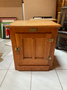 lot 446 image: White Clad Furniture Wood Cabinet