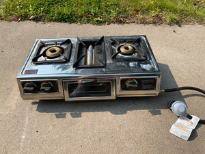 lot 786 image: Stainless Steel Camp Grill