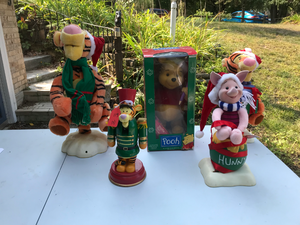 lot 119 image: Grp 5 Winnie the Pooh Themed Christmas Toys