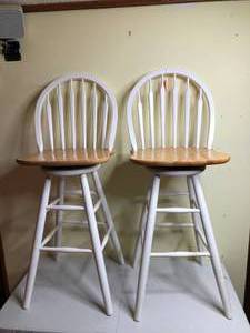 lot 237 image: Pair of Kitchen Swivel Stools