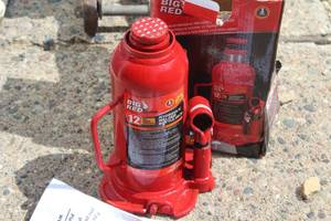Torin Big Red Jacks Hydraulic Bottle Jack (New In Box )