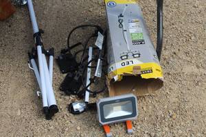 Lot of (2) HDX Smart Electrician LED Lights w stand