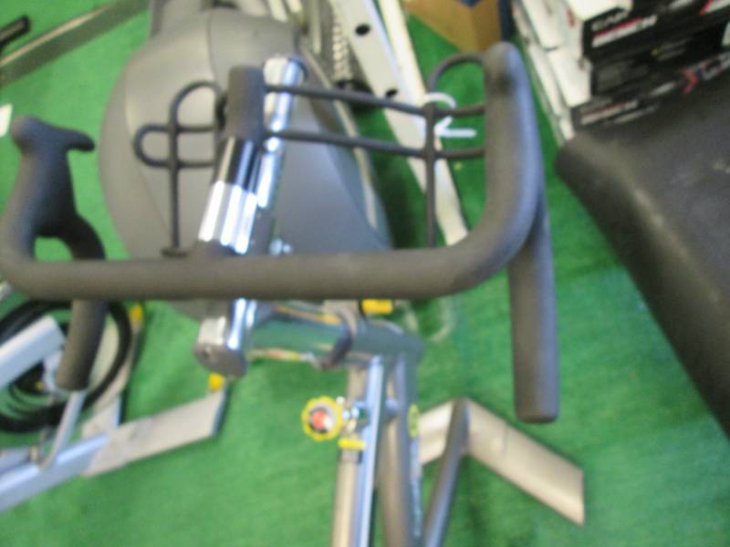 lot 055 image: Cycle Ops power spin bike...