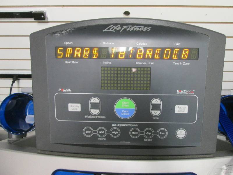lot 035 image: Life Fitness T50 treadmill...