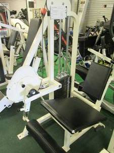 lot 047 image: Leg extension weight machine