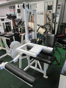 lot 049 image: Cybex seated leg curl weight machine