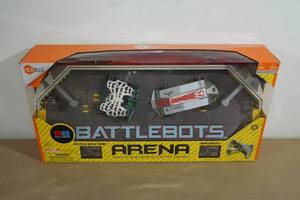 lot 46 image: NEW Hex Bug Battlebots Arena Toy Set