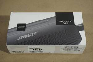 lot 125 image: Bose Soundlink Flex Bluetooth Speaker