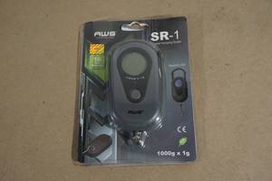 lot 147 image: AWS SR-1 Digital Hanging Scale - 1kg