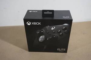 lot 201 image: Microsoft XBOX One Elite V2 Controller