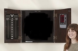 lot 119 image: Great Lakes Dartboard Cabinet