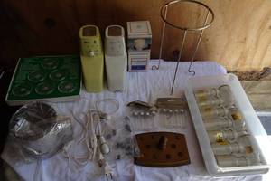 lot 97 image: Glass Storage Bottles, Vintage Oster Icers, Cookie Stamps