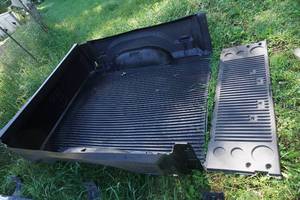 lot 8 image: OEM Bedliner - 2009-2012 Dodge Truck - 6 4 Bed