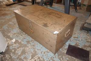 lot 16 image: Knaack Metal Job Box