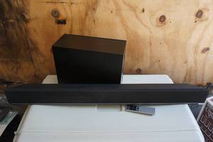 lot 54 image: Vizio Soundbar with Subwoofer