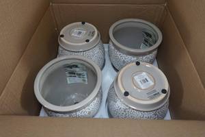 lot 64 image: 4-Pack Southern Patio Authentic Ceramic 7 Planter -Gray
