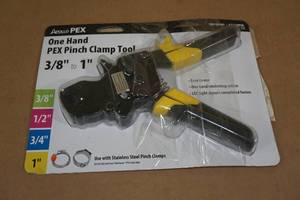 lot 91 image: Apollo Pex One Hand Pex Pinch Clamp Tool -38-1