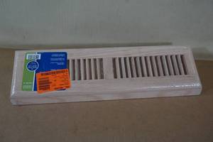 lot 117 image: NEW Unfinished Oak Wood Vent Cover