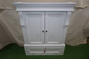 lot 124 image: Home Decorators Collection Naples Wall Cabinet - White - Some Damage