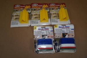 lot 133 image: Painters Pyramids and Handi Shims