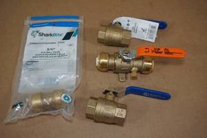 lot 197 image: Assorted Copper Valves