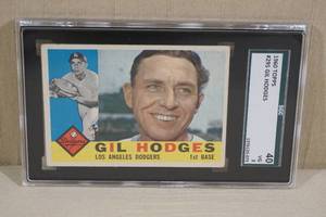 lot 80 image: 1960 Topps Gil Hodges #295 Baseball Card - SGC 3