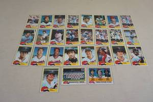 lot 107 image: 1981 Topps Minnesota Twins Cards - Jackson, Smalley, Butera