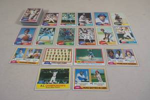 lot 109 image: 1981 Topps Baseball Cards - Schmidt, Jackson, Hernandez