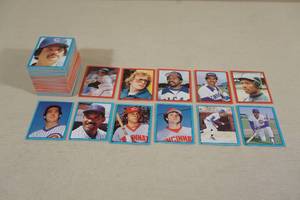 lot 110 image: Small Format Baseball Cards