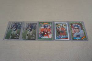 lot 173 image: John Elway Football Cards