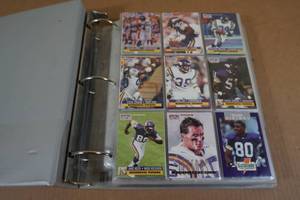 lot 191 image: Binder of Football Cards - World League, Gatorade Vikings