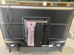 32H5500G Hisense - 32 Class H55 Series LED HD Smart Android TV (TECHNICIAN TESTED LIKE-NEW)
