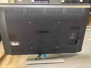 58L4300U Toshiba 58L4300U 58 Class 1080p Cloud LED TV (TECHNICIAN TESTED, NO REMOTE)
