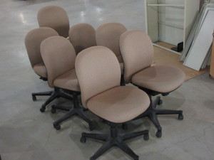 lot 127A image: HERMAN MILLER AMBI ADJUSTABLE OFFICE CHAIRS