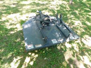 lot 6 image: 60 3 pt Rotary Brush Mower with pto shaft