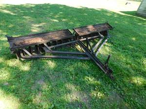 lot 14 image: 12 Vintage Antique Pull Typs Disc