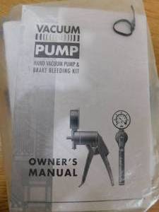 lot 100 image: Brake Bleeding tool kit