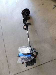 lot 120 image: Gas Strikemaster Ice Auger 8