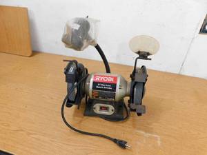 lot 138 image: Ryobi 6 Bench Grinder with light