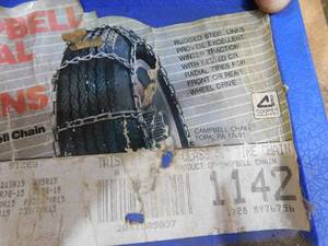 lot 247 image: 15 Tire Chains