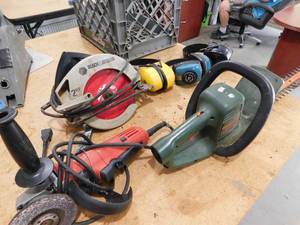 lot 261 image: Electric Tool lot