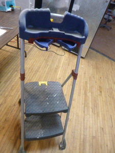 Cosco Two-Step Work Platform