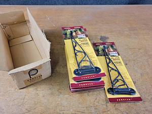 lot 1037 image: (12) 10 Swiveling Plant Brackets