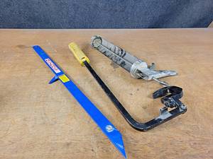 lot 1082 image: TROJAN PV-30 Flat bar Wall Puller and More